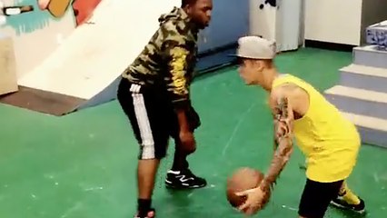 Justin Bieber Really Wants Us To Believe He Is Good At Basketball