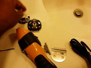 CONAIR THE CHOPPER USING THE TRIMMER HOW TO HCT420RCSV 2in1