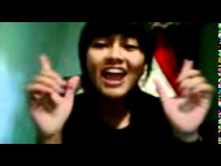 HIGHLIGHTS - INDONESIAN IDOL 2012 - ONLINE AUDITION - ALMIRA_MELINA_AZARIA_508125_1