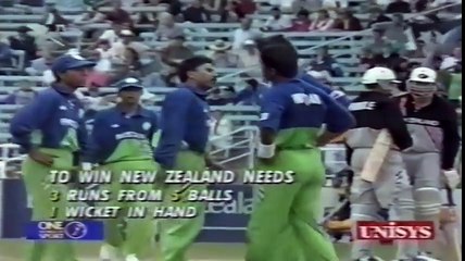 Waqar Younis Super Last Over vs New Zealand 1994 _ 3 runs to win off 6 balls