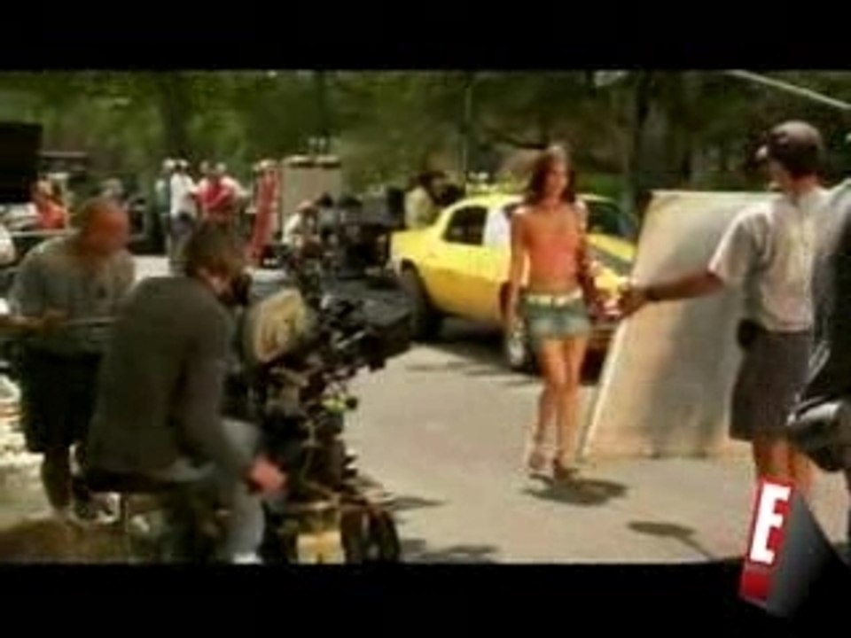 Transformer | e! Megan fox and Shia labeouf talk about T