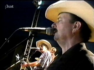 Bellamy Brothers - Desperados In Love