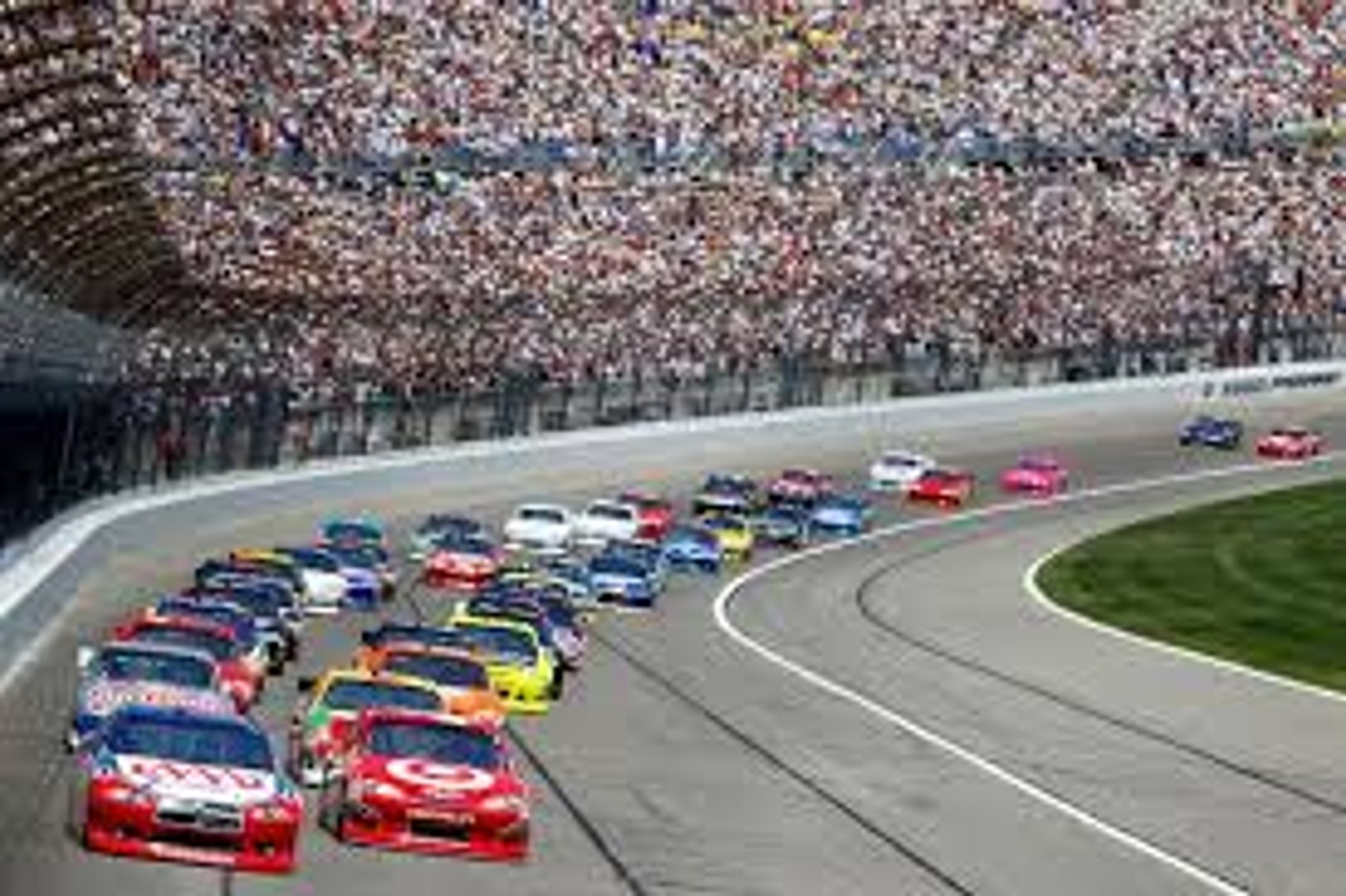 ⁣Nascar Kansas Speedway Show 2016