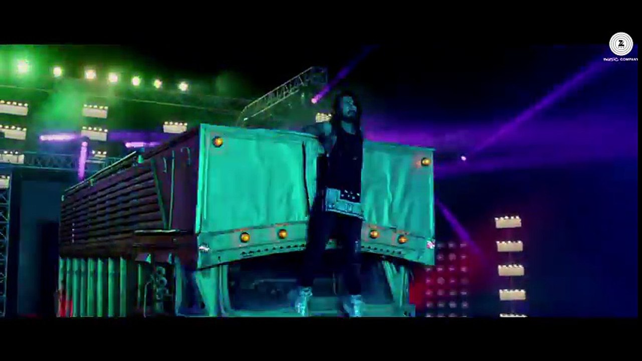 Chitta Ve _ Udta Punjab _ Shahid Kapoor, Kareena Kapoor Khan, Alia Bhatt & Diljit Dosanjh _ Amit T