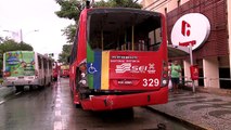 [TV JORNAL] Ônibus desgovernado provoca acidente e deixa 25 pessoas feridas em Boa Viagem