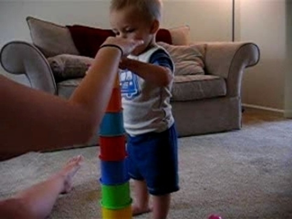 Stacking cups