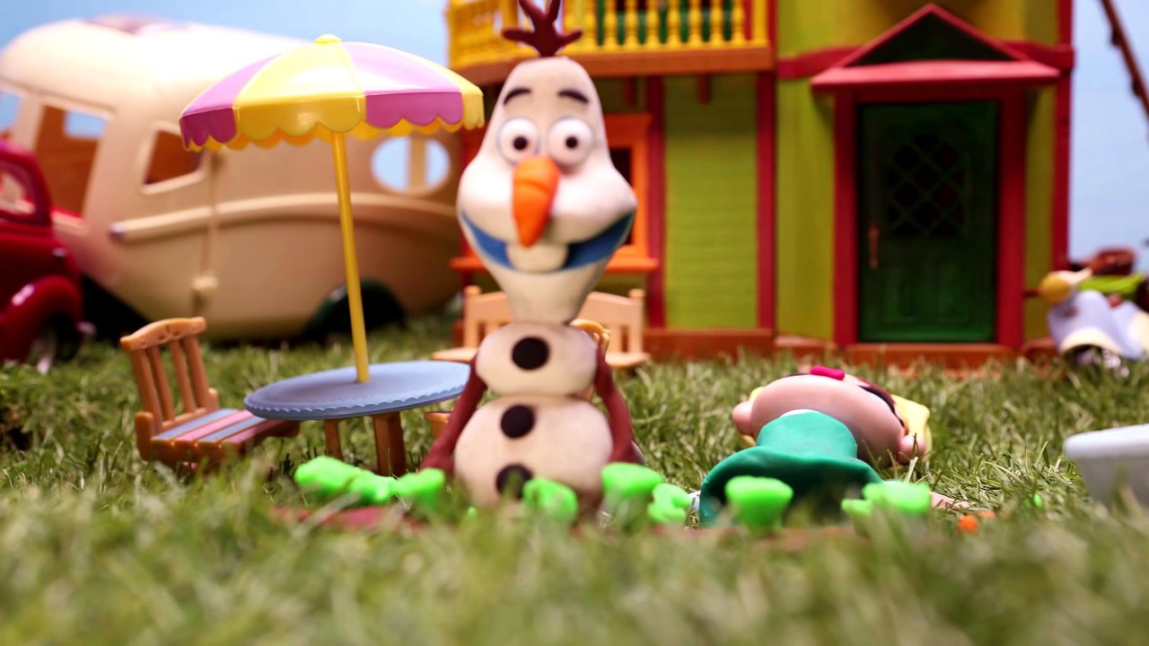 Elsa's New Pet  Disney Frozen Movie Clips Play doh Stop Motion  Elsa's World