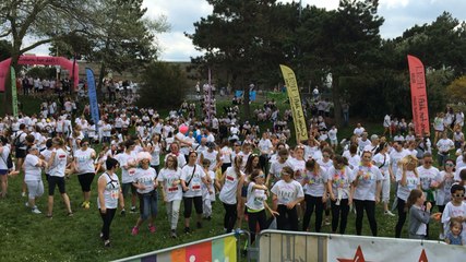 Le holi fun à fait parler la poudre