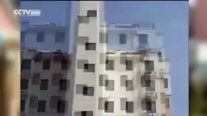 A shocking Incident of a Man who jumped from 11th Floor