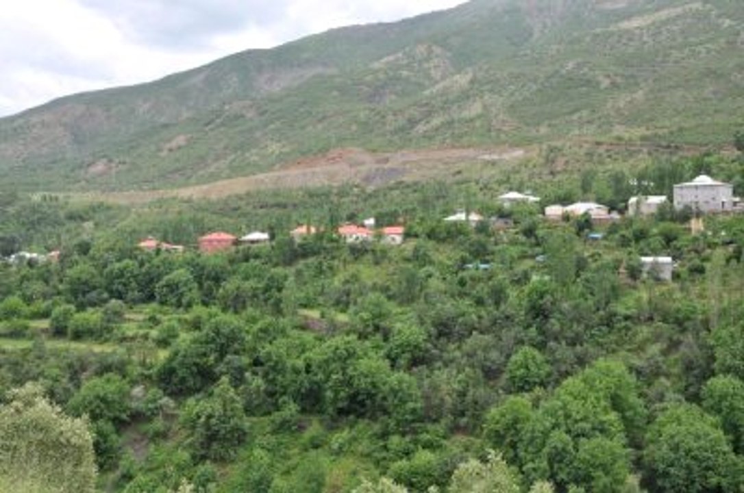 Çukurca'da Terör Operasyonu: 30 Gözaltı