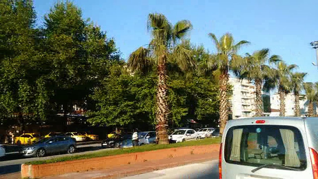 BU ÇOCUKLAR ÖLÜME ATLIYORLAR
