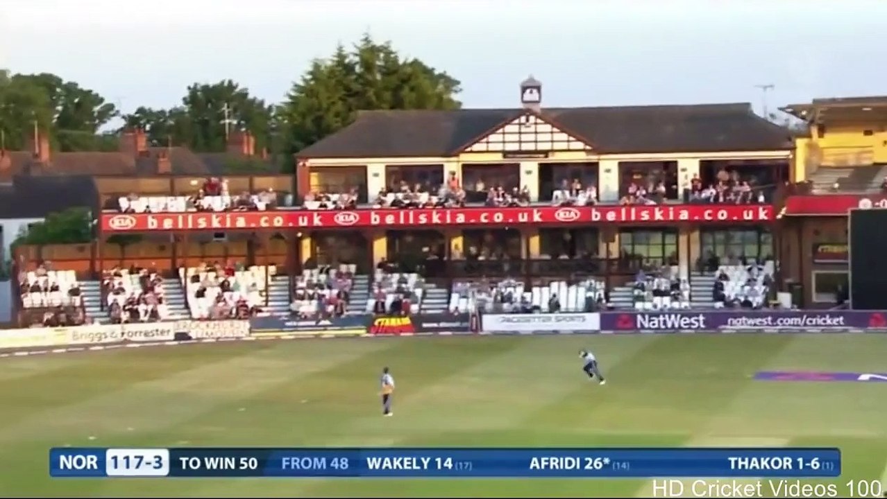 BOOM BOOM Afridi Excellent Innings In County Cr...