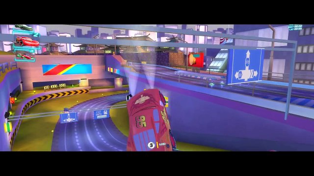 STUNNING Lightning Mcqueen Cars Racing Francesco Bernoulli and Tow Mater Guido in CARS 2 Game!
