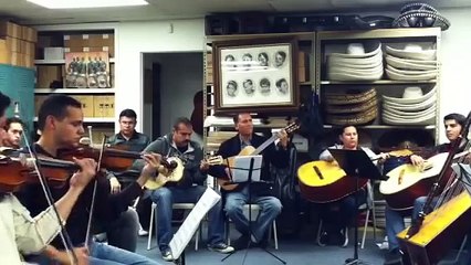 Mariachi Sol de Mexico de Jose Hernandez