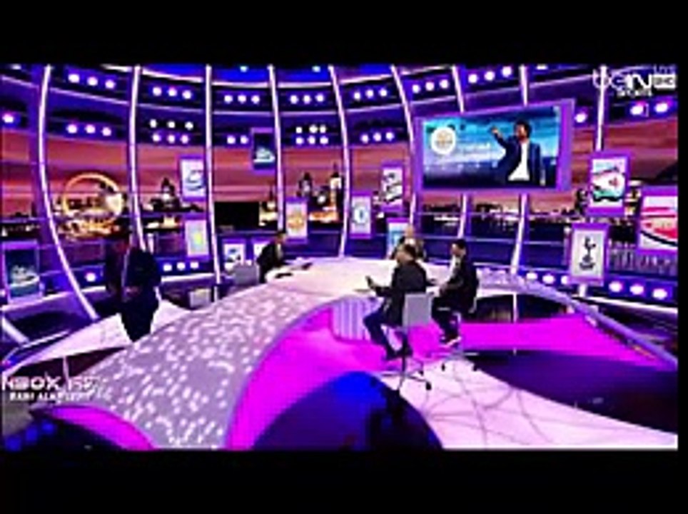 ميدو يفي بوعده و يحلق شعره