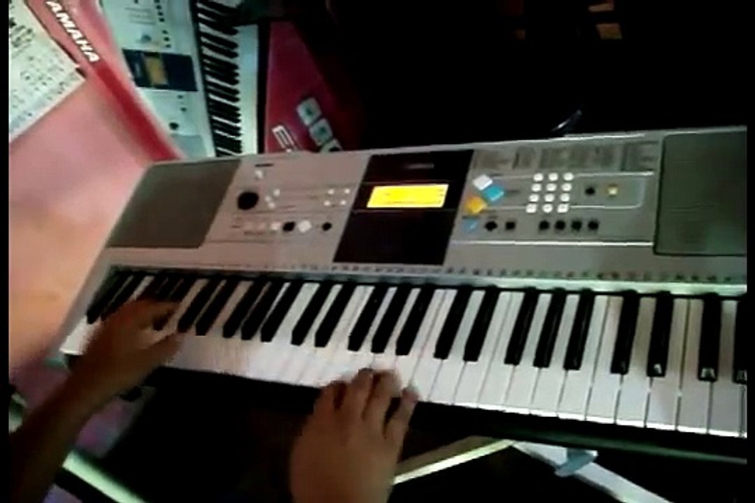 1er PAQUETE DE RITMOS PARA YAMAHA PSR, PSR S, PSR E (video resubido tocado)