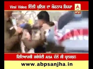 Viral Video: Brutal face of Delhi police