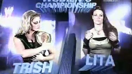 WWE Survivor Series 2004 Trish Stratus vs Lita Women's Championship