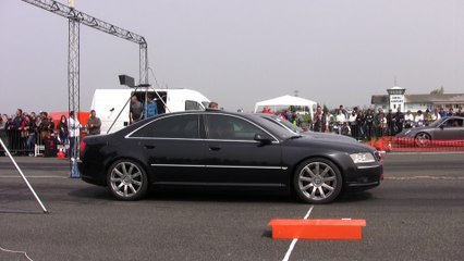 Audi A8 4.0 V8 Vs. BMW 530 TDI