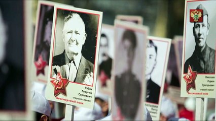 Kırım Başsavcısı Natalia Poklonskaya Zafer Günü için klip çekti