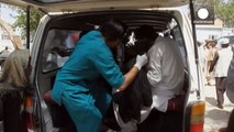 Afghanistan: oltre 70 morti nello scontro fra due autobus e un camion cisterna