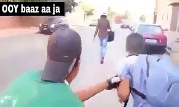 Dekhawey Per Na Jao...Lol Ho gya Chor Kai Sath - Funny Videos