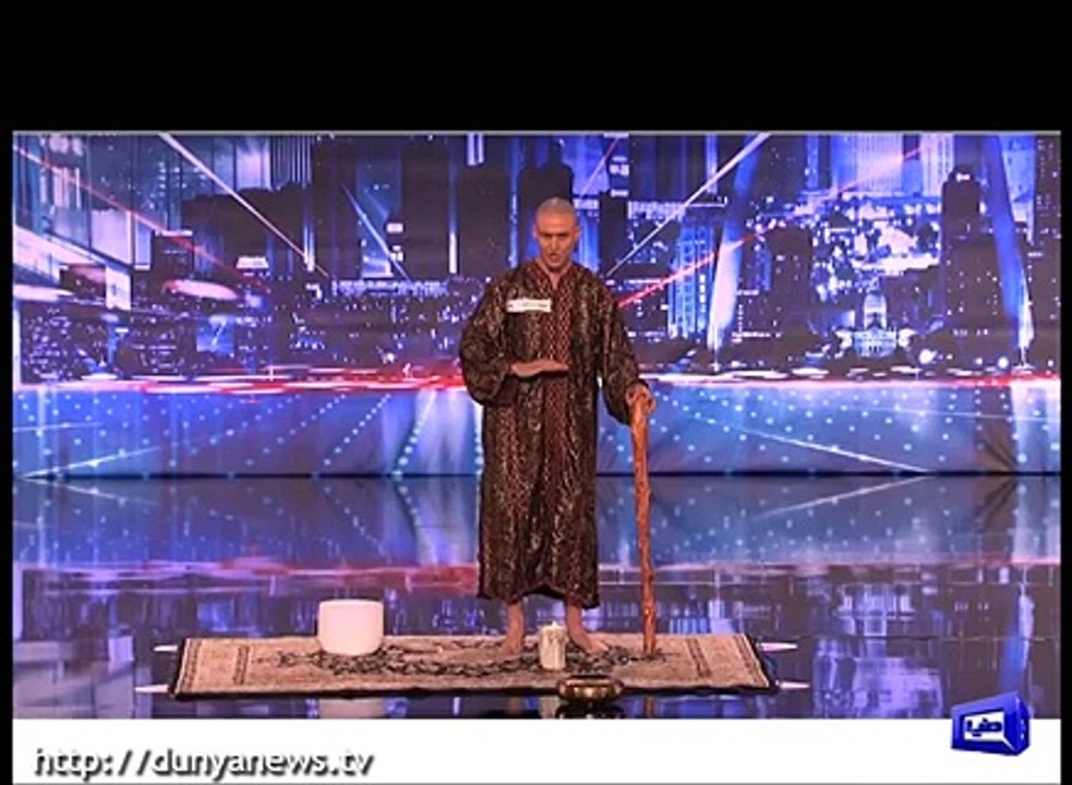 Performer shocks judges and crowd