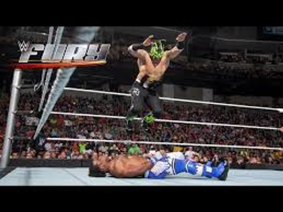 17 450 Splashes that'll make your head spin- WWE Fury