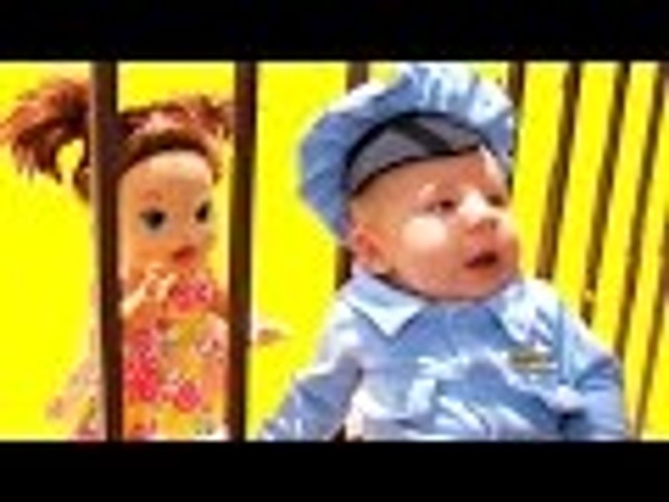 Disney | BABY POLICE Baby Cop Police Chase + Baby Alive Doll Goes To Jail by DisneyCarToys