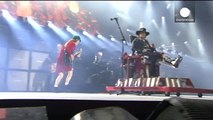 AC/DC in Lissabon: Axl Rose feiert sein Debüt als neuer Sänger