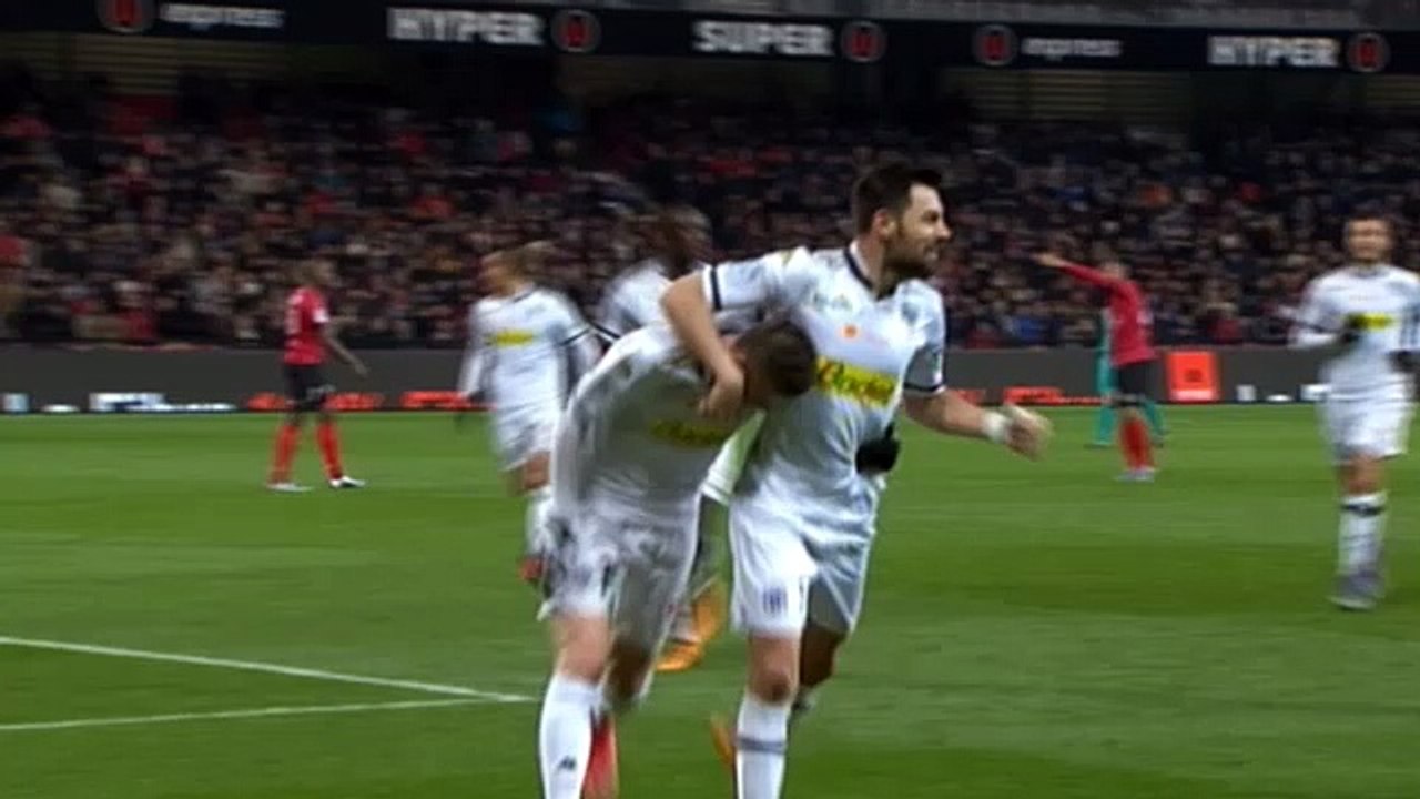 Plus beau but de Ligue 1 : Pierrick Capelle