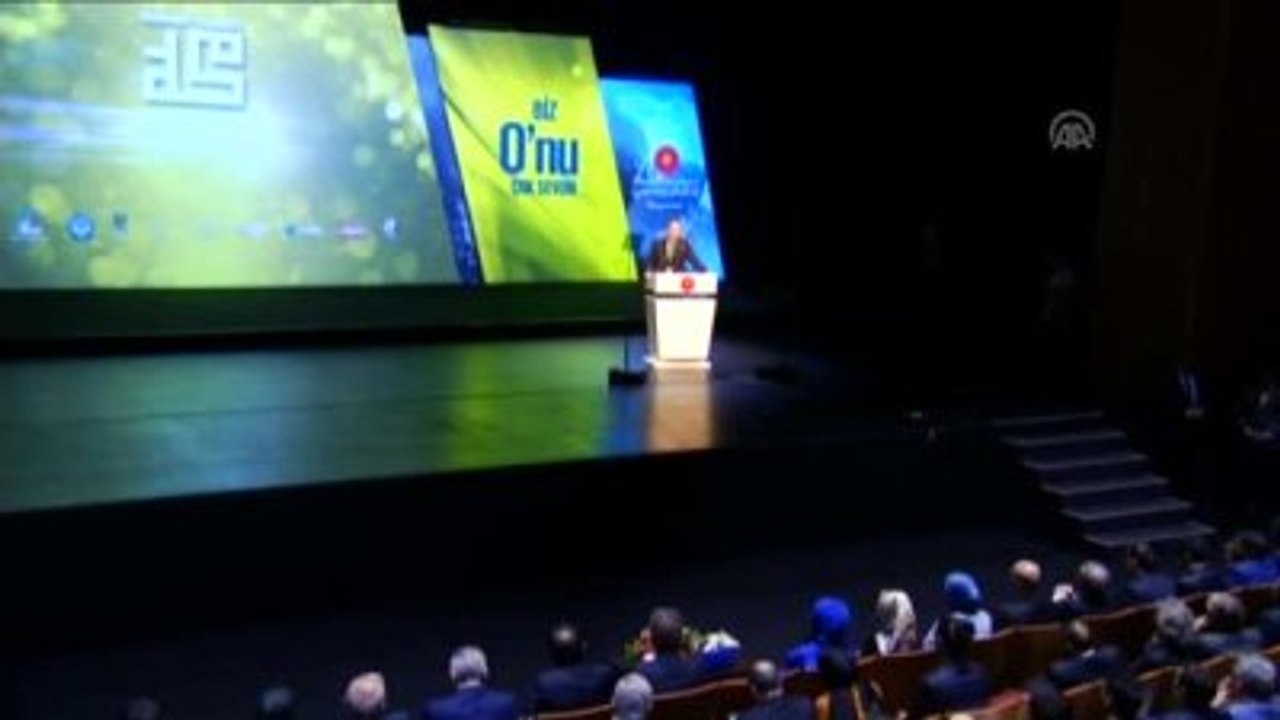 Cumhurbaşkanı Erdoğan: "(Daiş Terör Örgütü) Mücadelemizde Bizi Yalnız Bıraktılar"