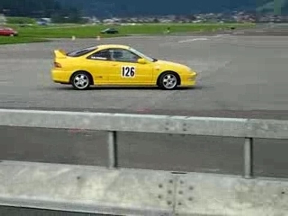 Slalom Interlaken05 mschranz