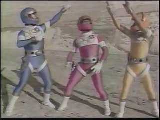 Aller à la pharmacie et se faire servir par une asiat qui s'appelle Nathalie et être à la limite du fou rire en repensant à ce sketch! Chec