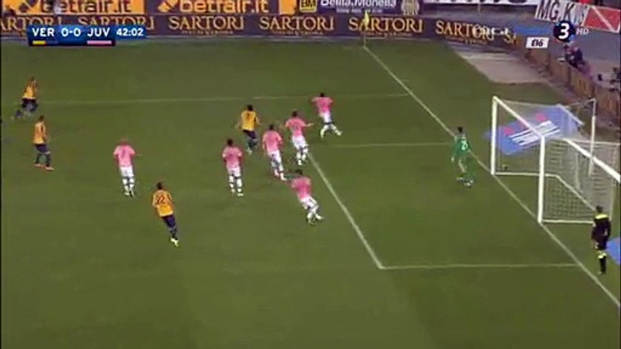 Luca Toni Amazing Goal HD Verona 1-0 Juventus Serie AA