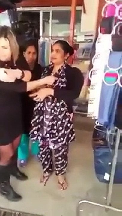 Dekho Desi Chorniya