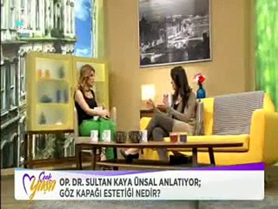 Op.Dr. Sultan Kaya Ünsal TV2 Derya Özel ile Çok Yaşa Programı Ameliyatsız Göz Estetiği