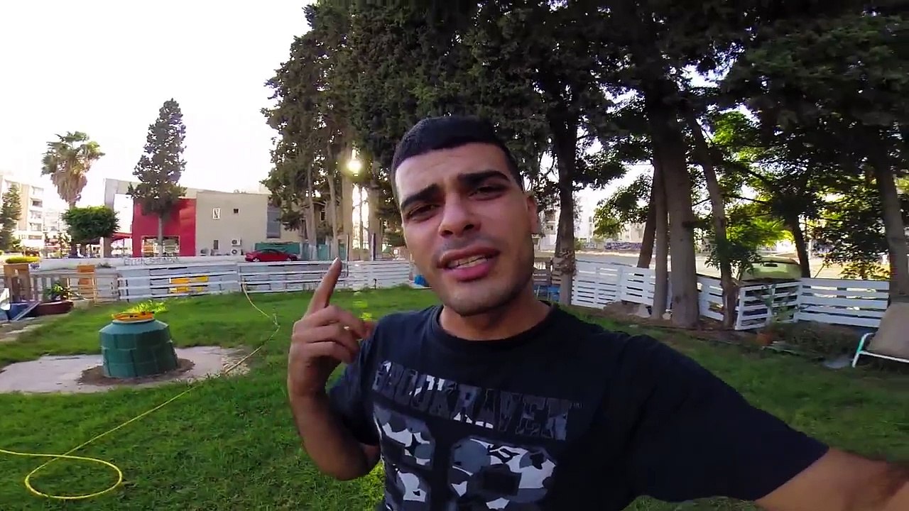 How To Scare Someone In A Fight LifeHack #4