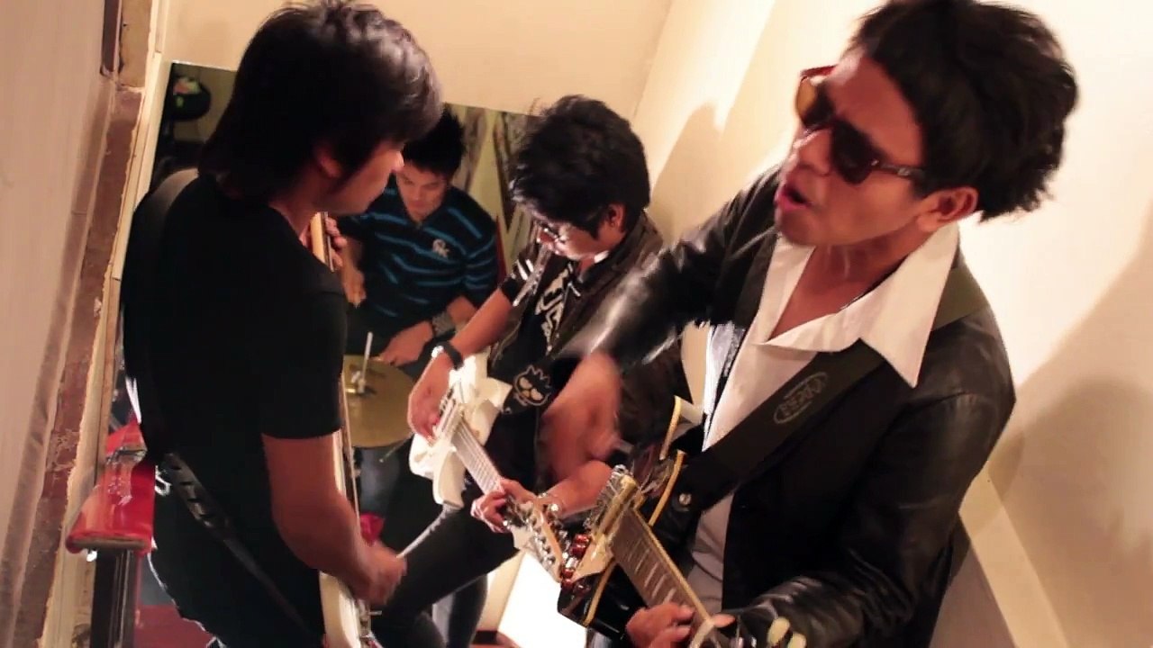 TREASURE MV รักน่ะ จุ๋บ จุ๋บ โอ๋ เวียนแลน
