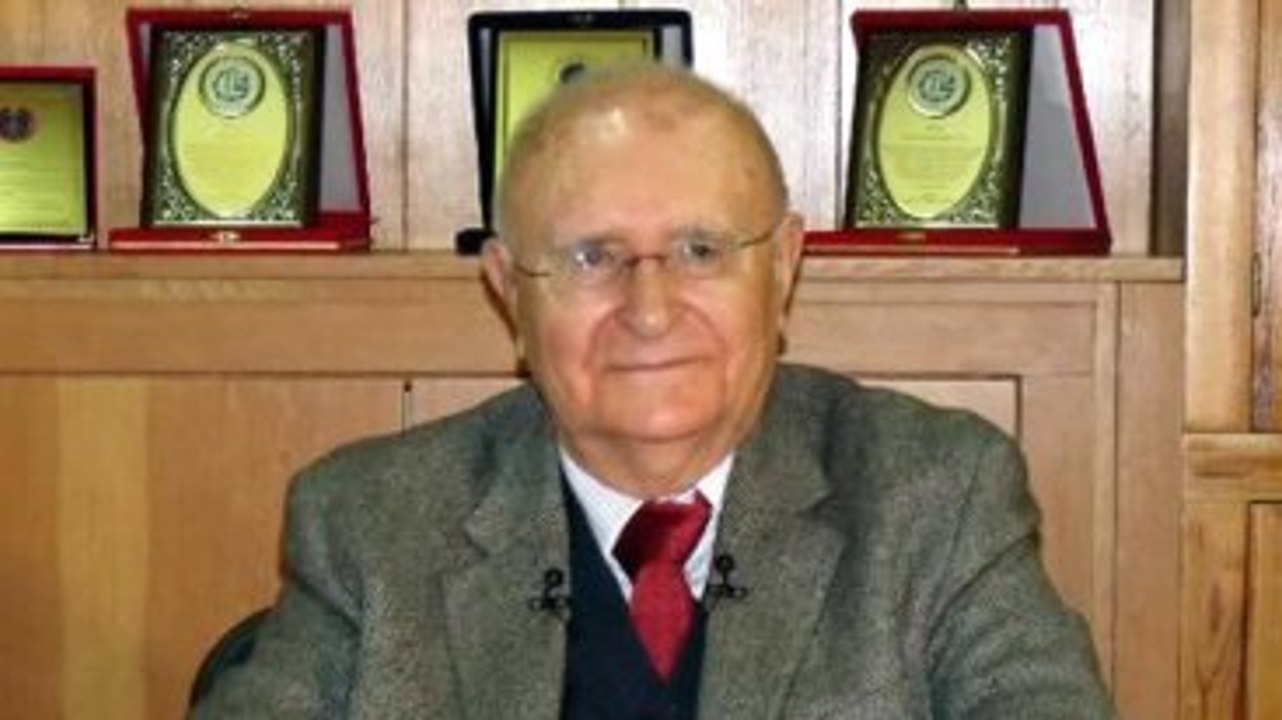 Süleyman Demirel'in Kardeşi Şevket Demirel, Hayatını Kaybetti