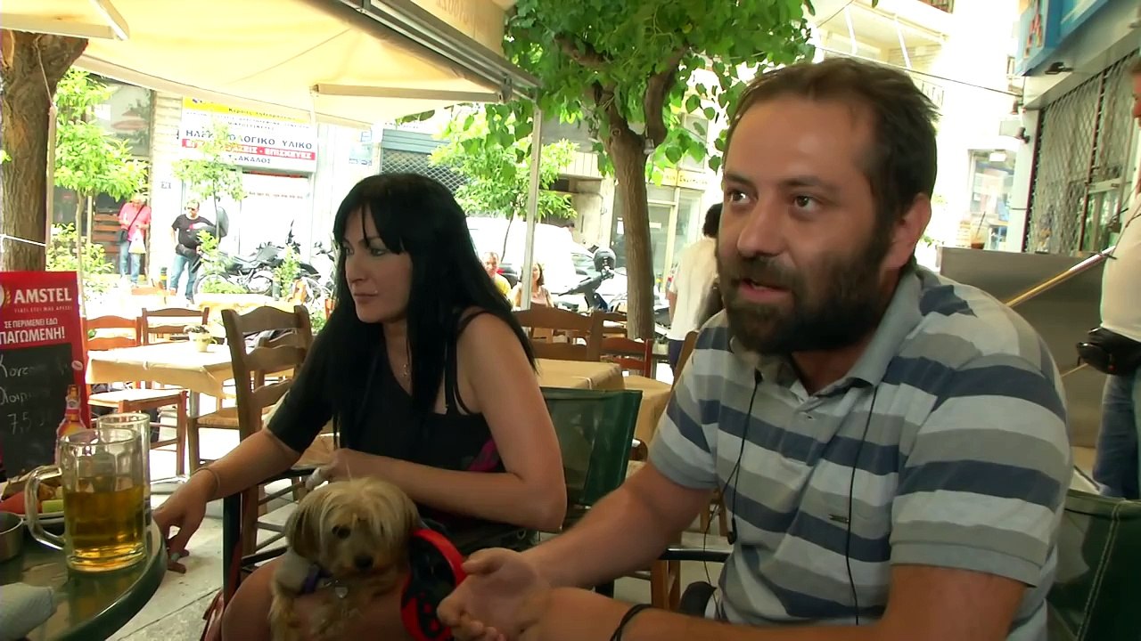 Greece: How to organise a referendum in a week - BBC News