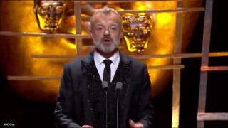 Graham Norton takes a jab at MailOnline opening the BAFTAs _ Daily Mail Online
