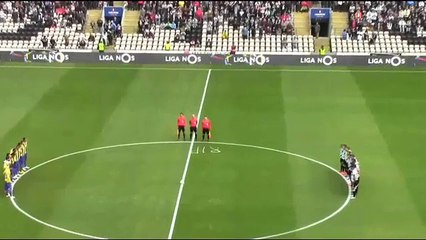 Portekizli hakemden anlamlı hareket!