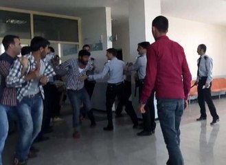 Husumetli Ailelerin Mahalledeki Kavgası Hastanede Sürdü