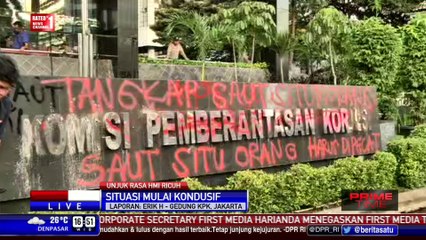 Massa HMI Minta Saut Situmorang Minta Maaf