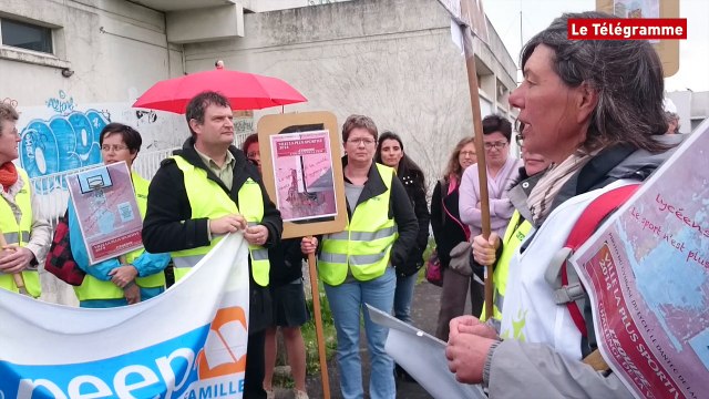 Lannion. Manifestation pour le gymnase Le Dantec