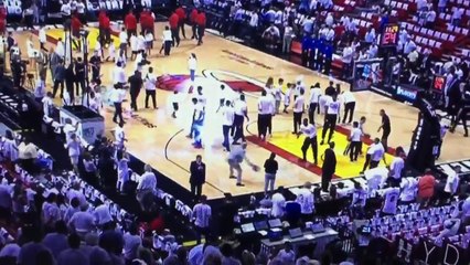 Dwayne Wade shooting during "Oh Canada".