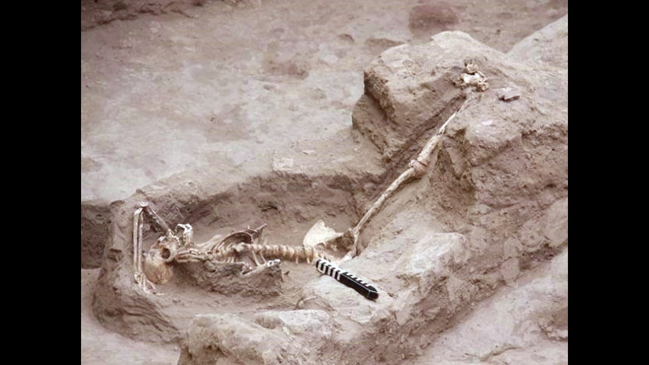 Peru News: Archaeology, "Women in a Temple of Death"