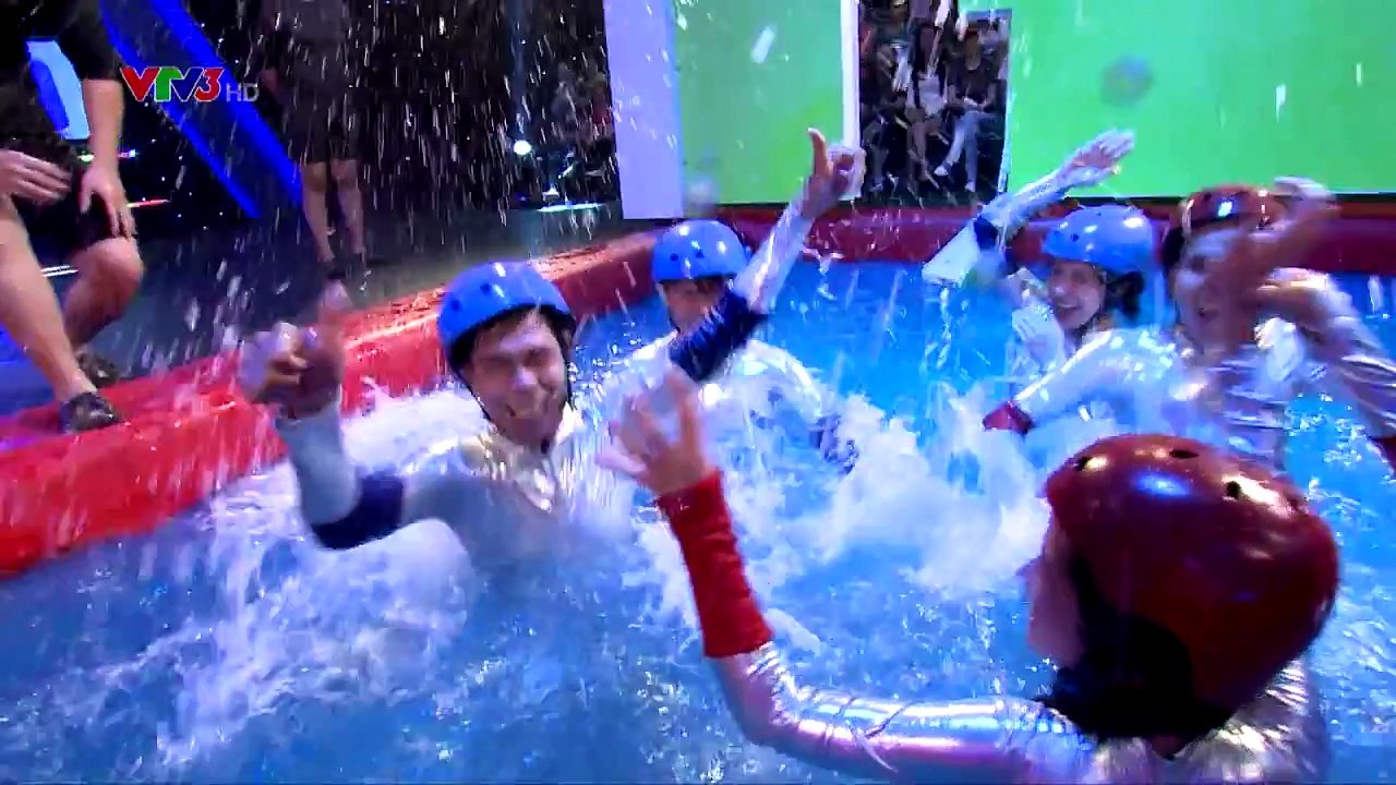 NGƯỜI ĐI XUYÊN TƯỜNG: TẬP 7 – VÒNG TƯỜNG CHIẾN THẮNG – MA THUẬT VS