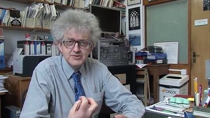 Cheeseburger in Hydrochloric Acid - Periodic Table of Videos